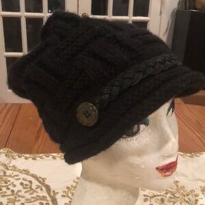 Cute slouchy black beanie